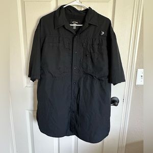 Men’s Reel Legends button up size L